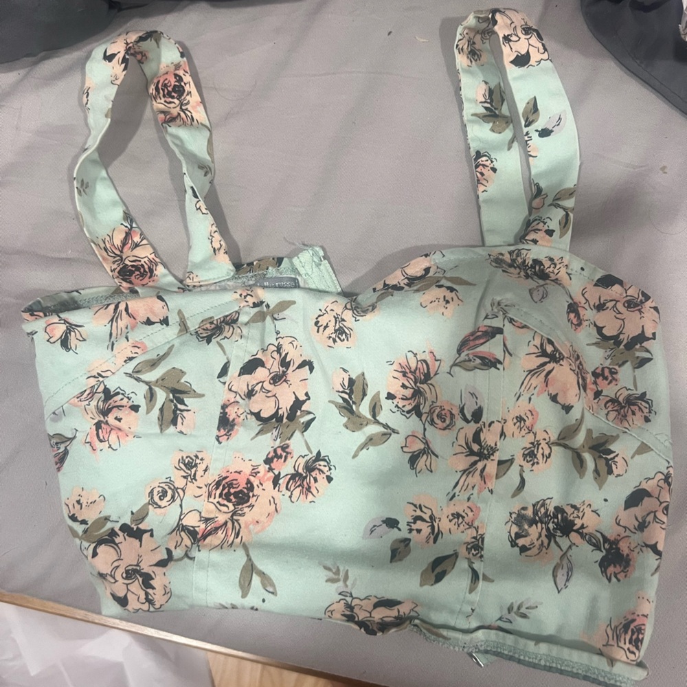 Charlotte Russe Mint Green Floral Crop Top